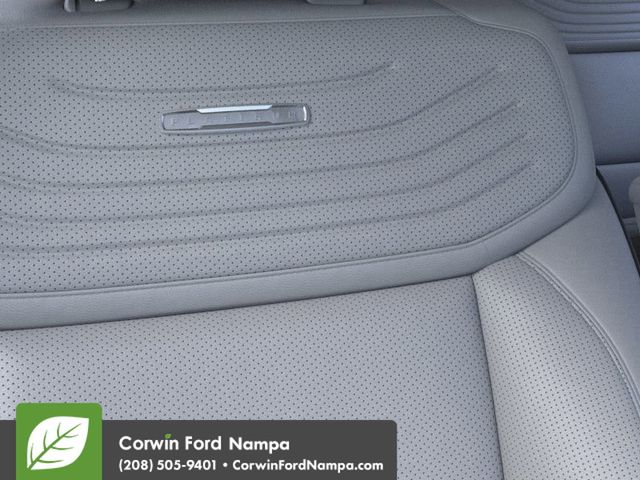 2025 Ford Expedition MAX Platinum photo 15