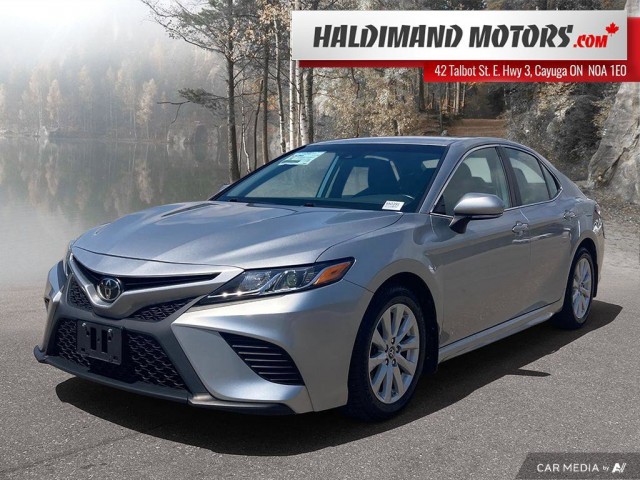 2019 Toyota Camry SE