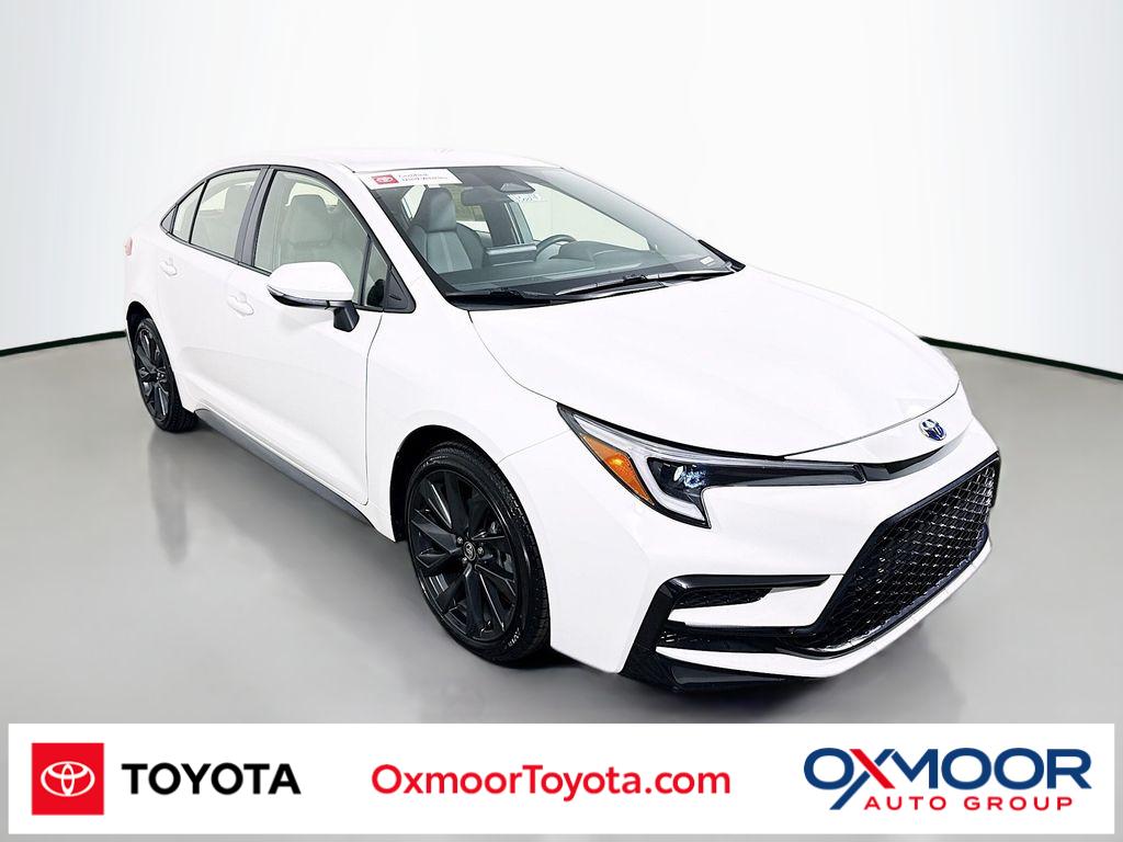 2024 Toyota Corolla SE's photo