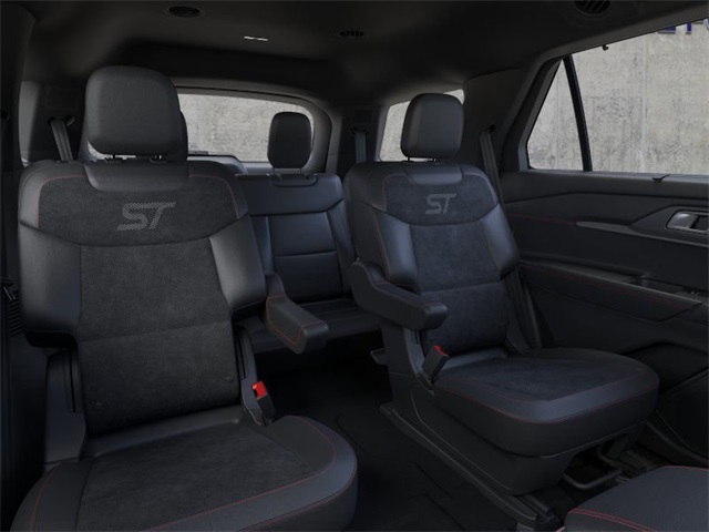 2025 Ford Explorer ST photo 10