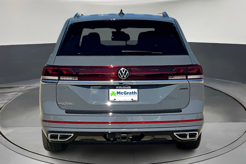 2026 Volkswagen Atlas SEL Premium R-Line photo 3