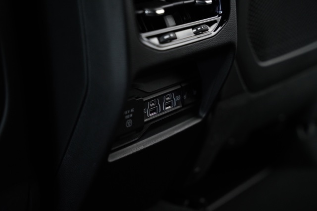 2025 Jeep Grand Cherokee Limited photo 31