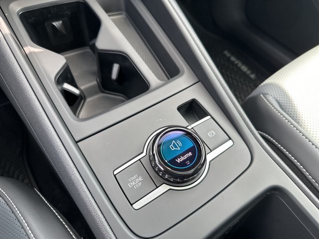 2025 Volkswagen Tiguan SE photo 21