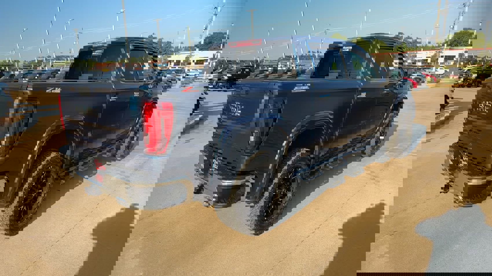 2020 Gmc Sierra 1500 SLT photo 7