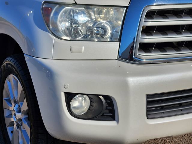 2015 Toyota Sequoia Platinum photo 9