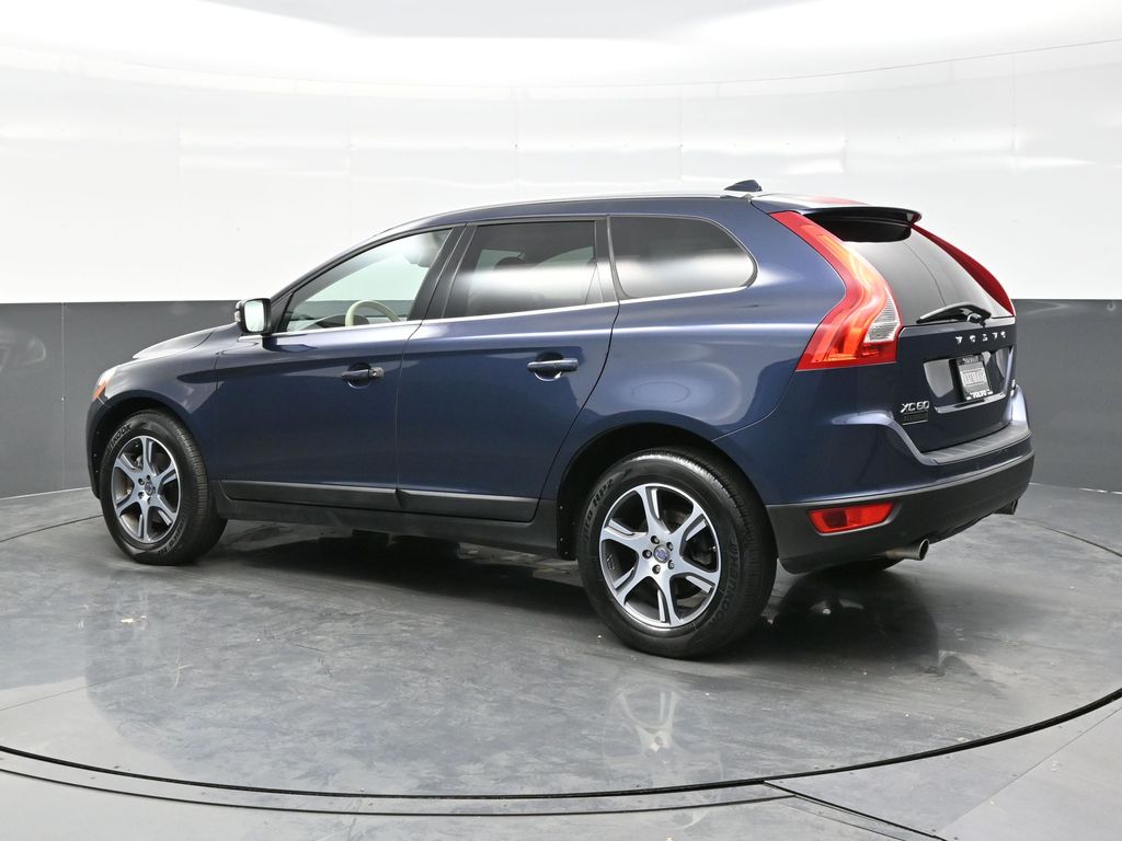 2012 Volvo XC60 T6 Premier Plus photo 4