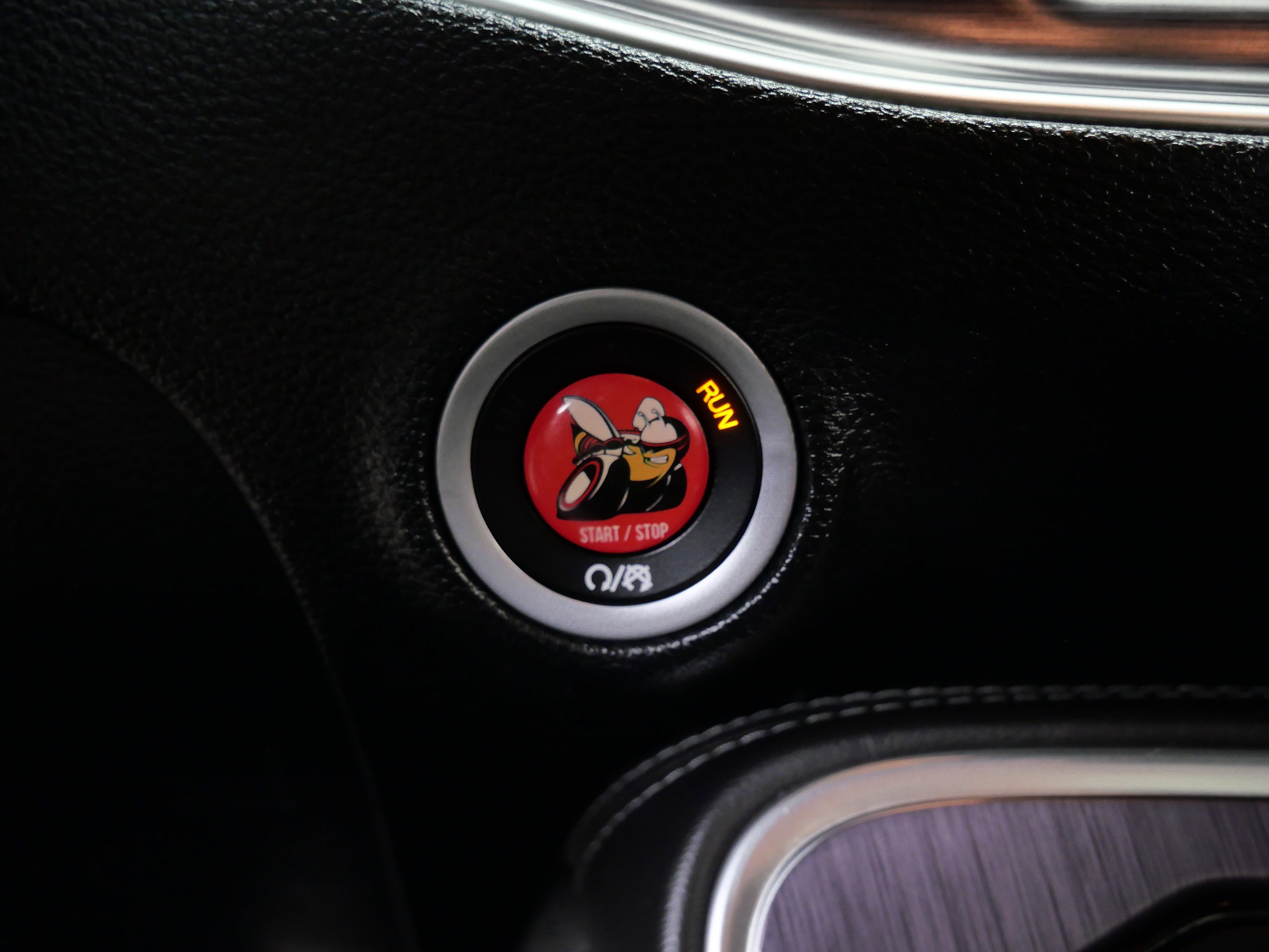 2018 Dodge Challenger 392 Scat Pack Shaker photo 21