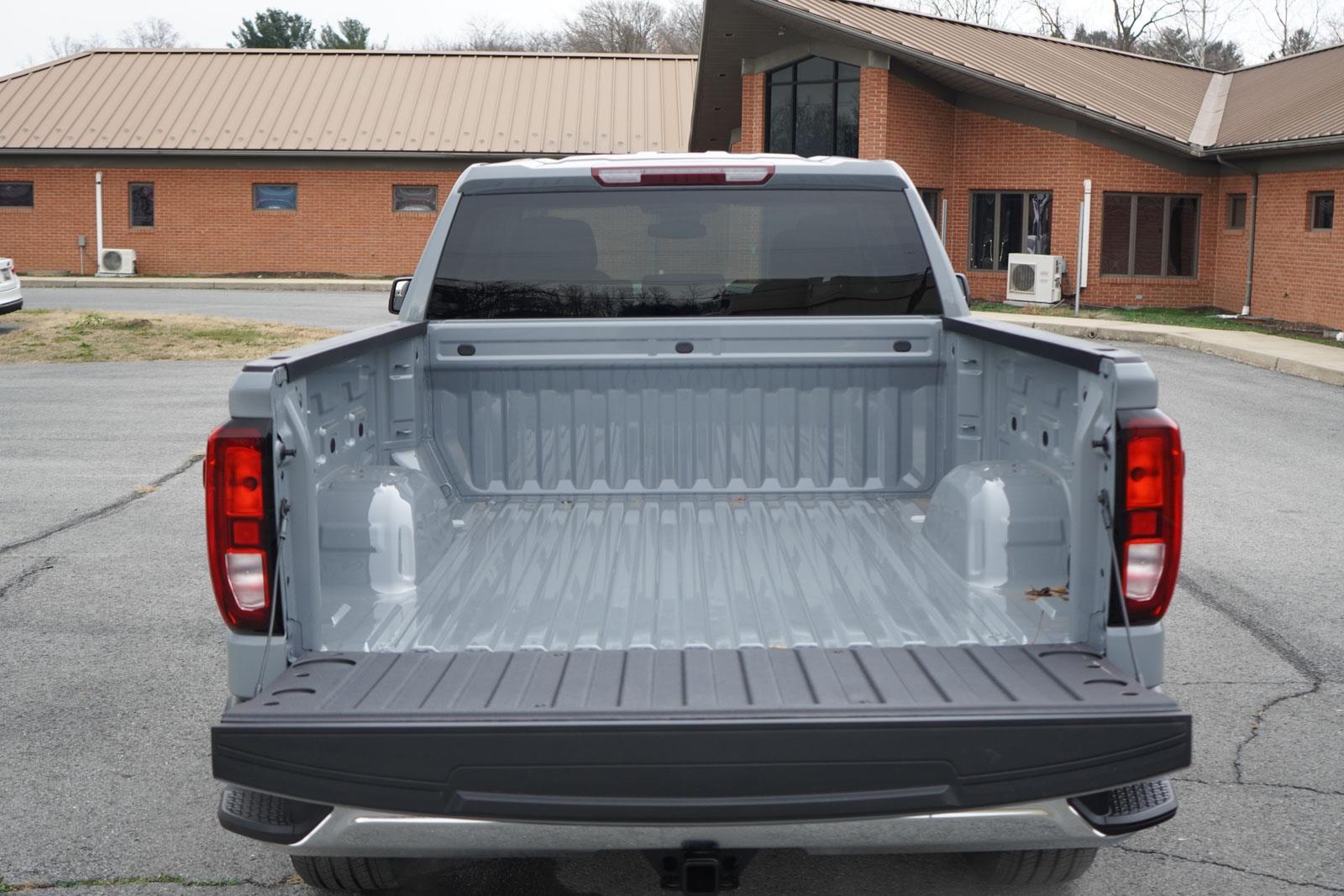 2025 Gmc Sierra 1500 SLE photo 5