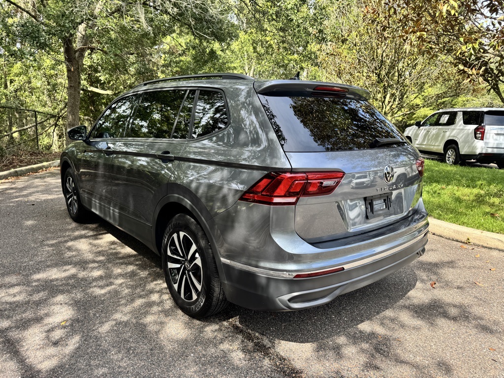 2024 Volkswagen Tiguan S photo 3
