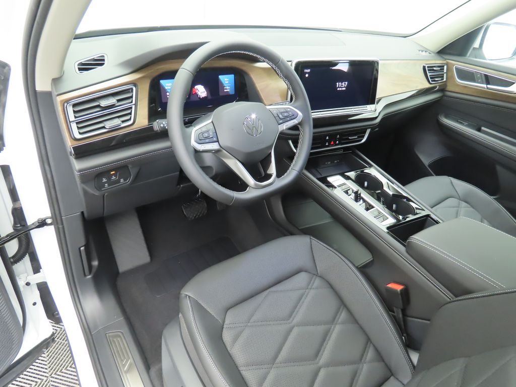 2026 Volkswagen Atlas SE Technology photo 10