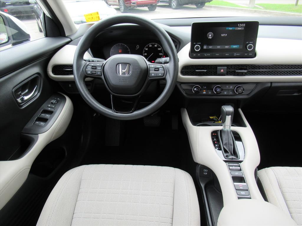 2024 Honda HR-V LX photo 12
