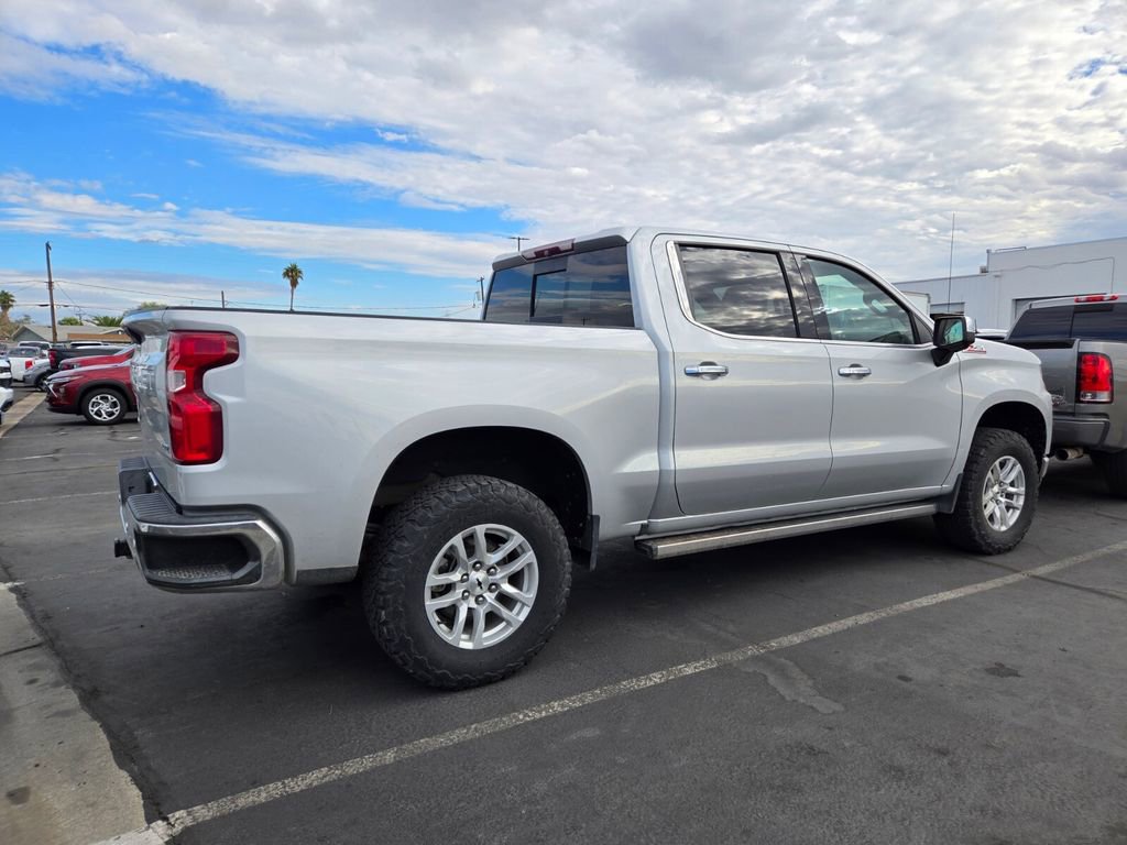 2019 Chevrolet Silverado 1500 LTZ photo 3