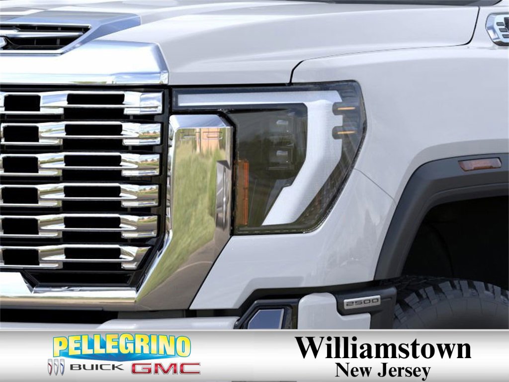 2026 Gmc Sierra 2500 HD Denali photo 8