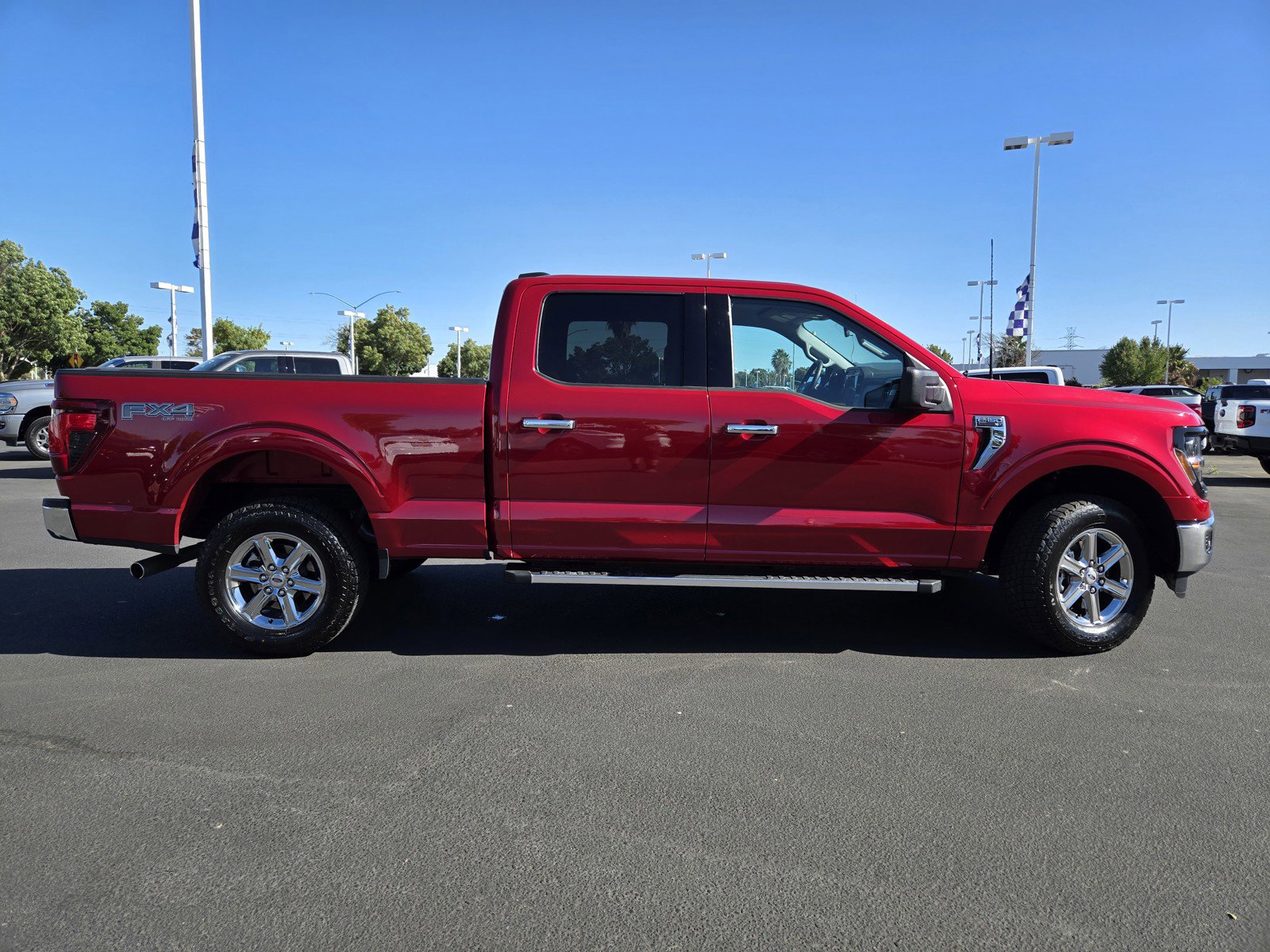 2025 Ford F-150 XLT photo 3