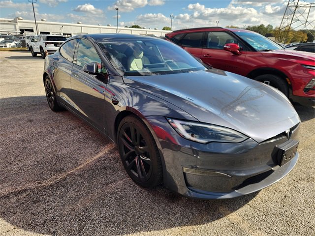 2022 Tesla Model S Base's photo