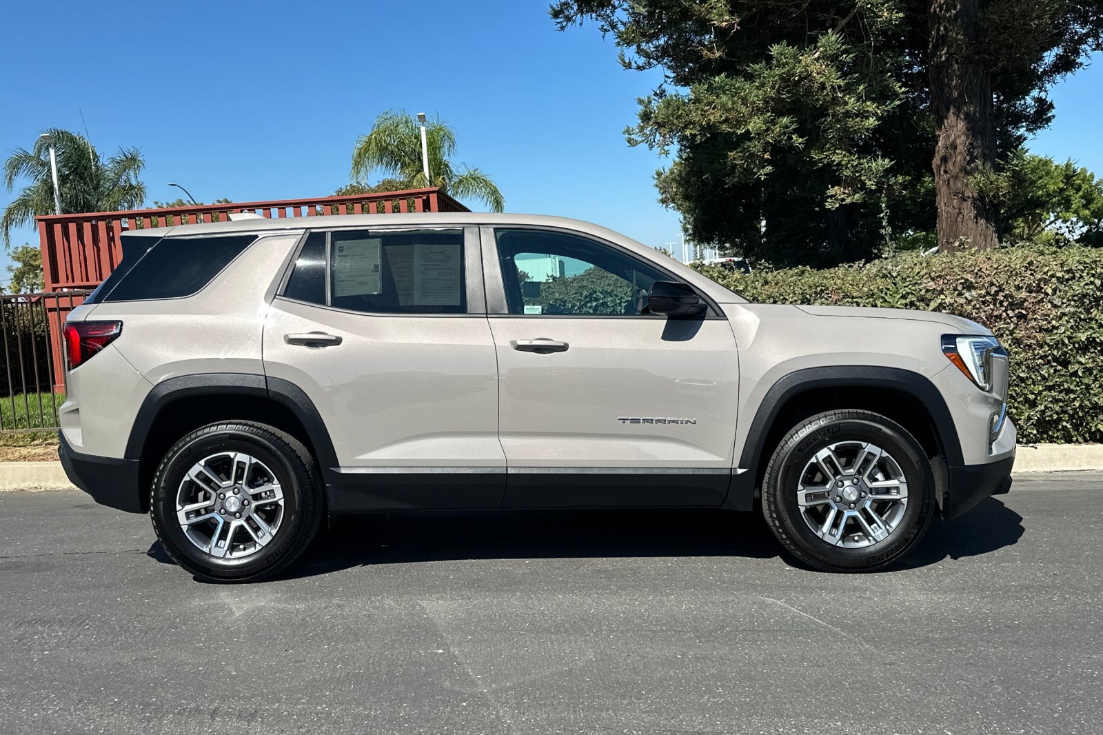 2025 Gmc Terrain Elevation photo 3