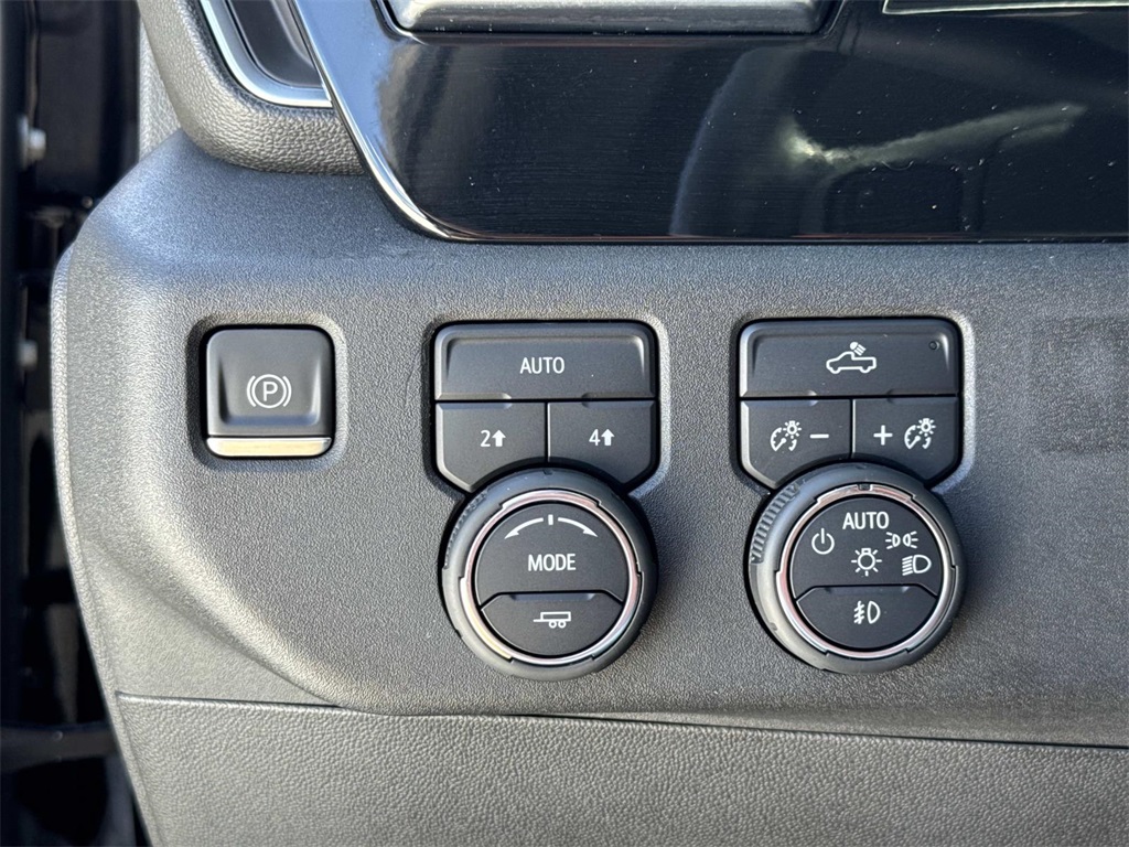2023 Chevrolet Silverado 1500 RST Rally Edition photo 21