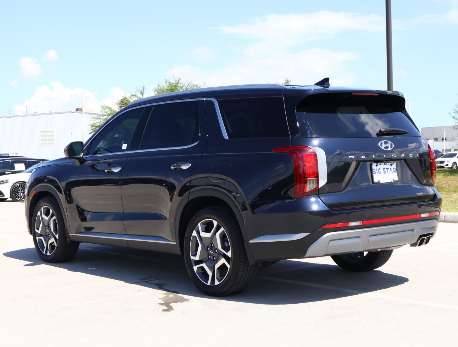 2025 Hyundai Palisade SEL photo 3