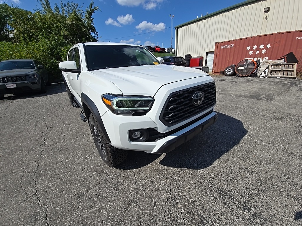 2021 Toyota Tacoma TRD Off-Road photo 10