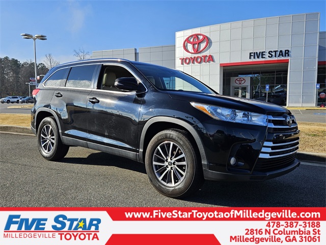 2019 Toyota Highlander XLE's photo