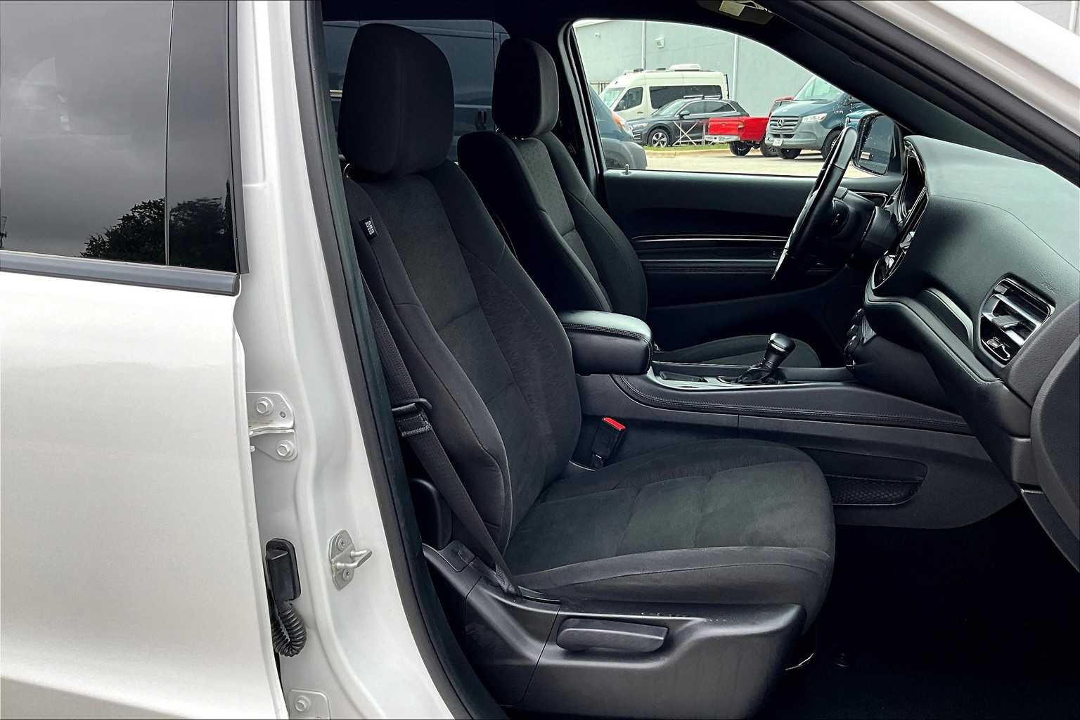 2023 Dodge Durango SXT photo 7