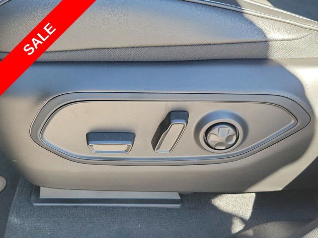 2025 Jeep Grand Cherokee Altitude photo 28