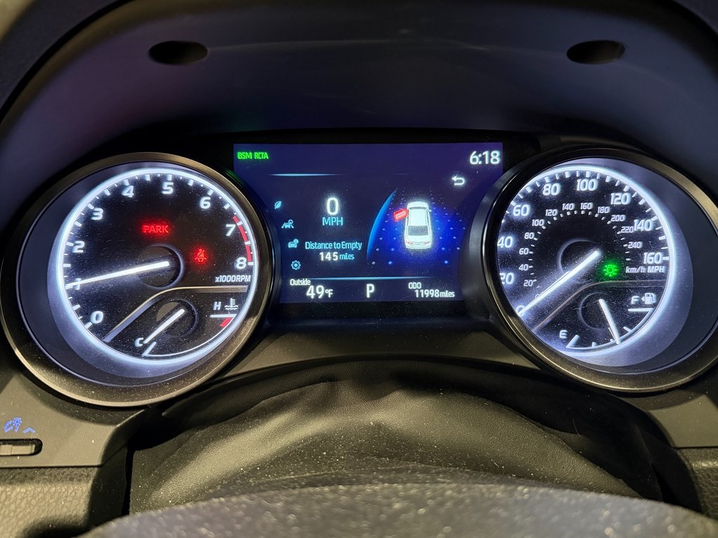 2023 Toyota Camry SE photo 3