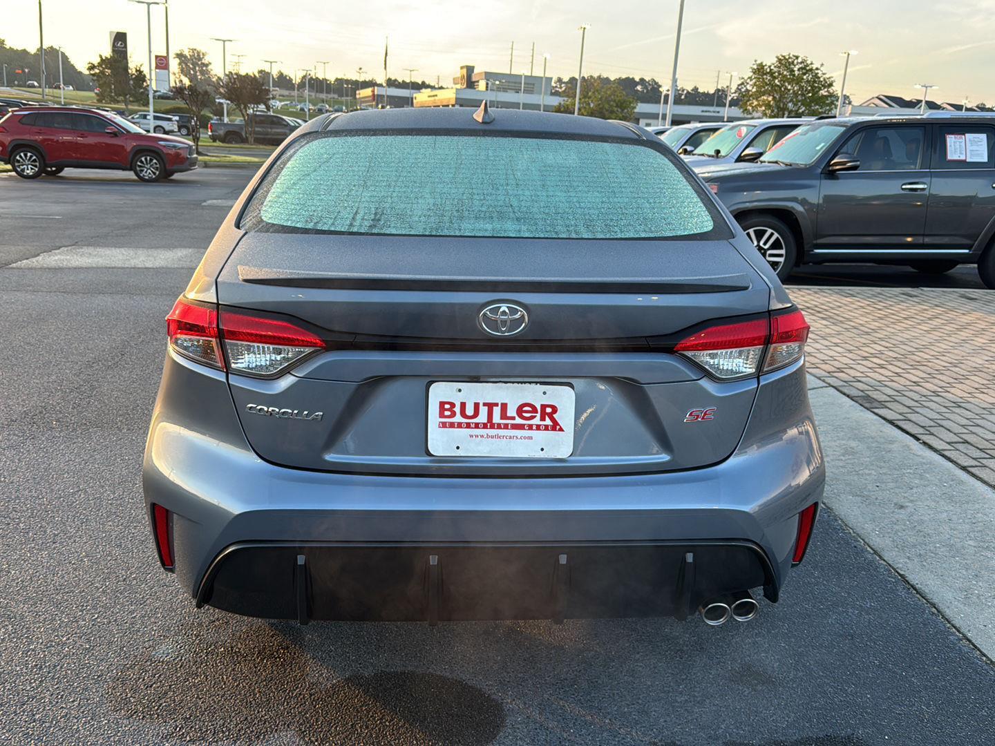 2026 Toyota Corolla SE photo 4
