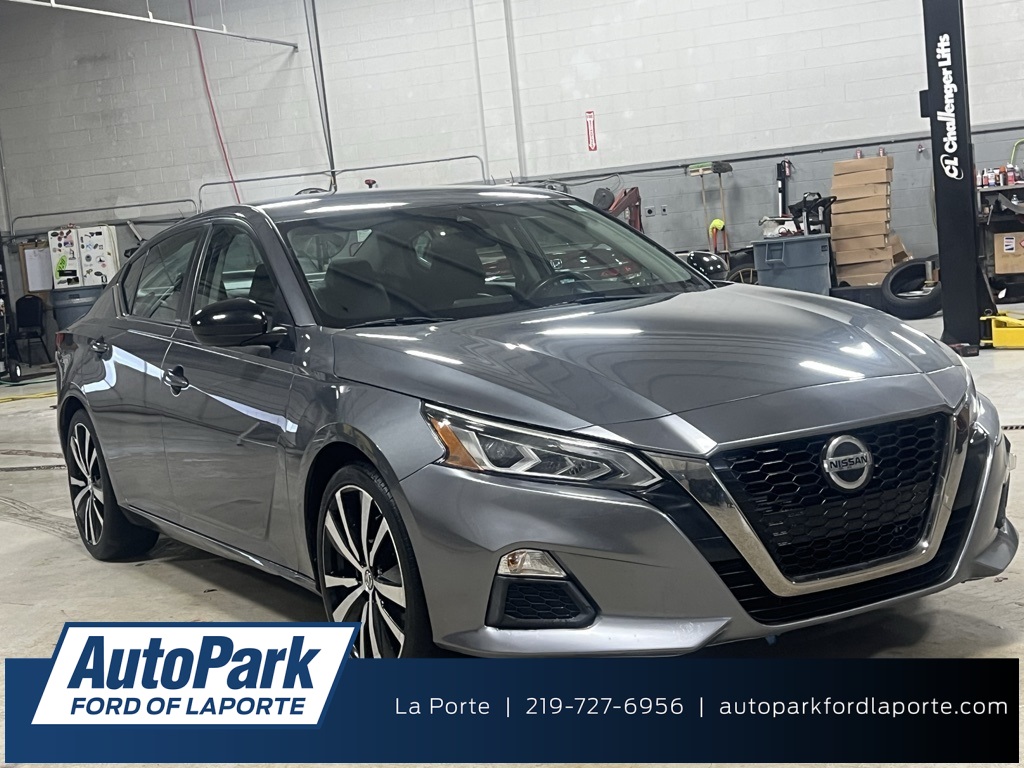 2020 Nissan Altima SR