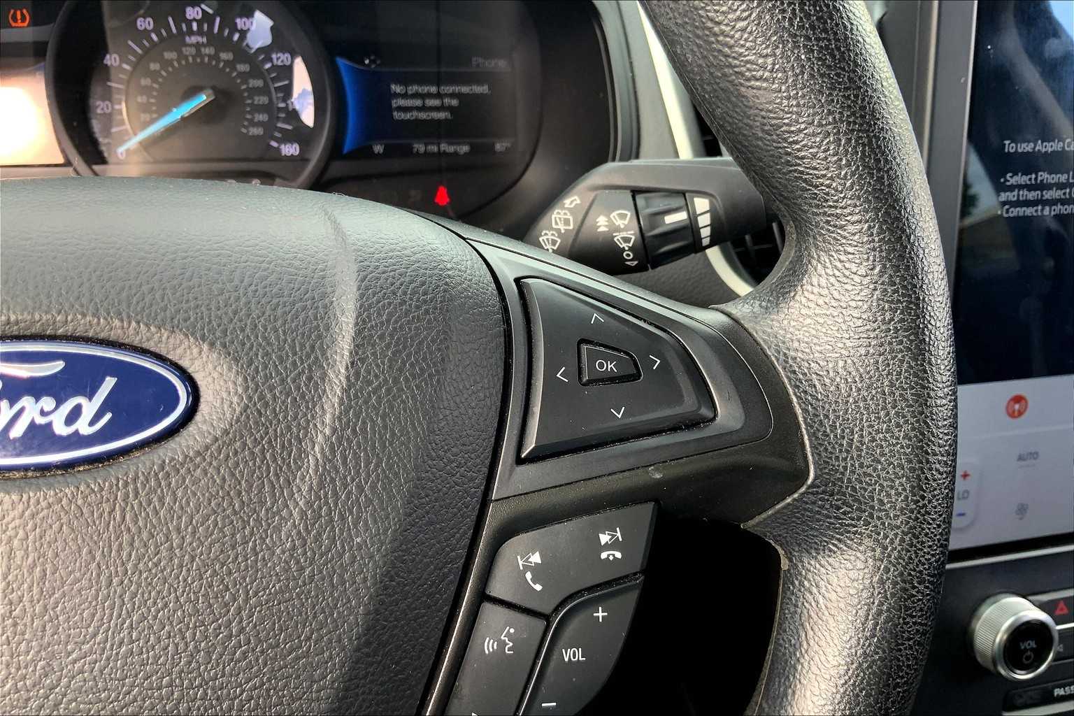 2022 Ford Edge SE photo 42