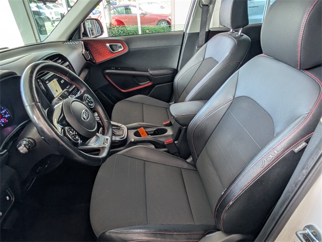 2020 Kia Soul GT-Line Turbo photo 6