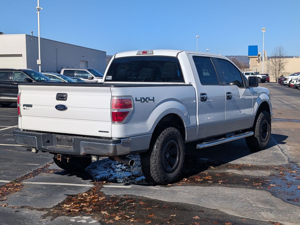 2012 Ford F-150 XLT photo 2