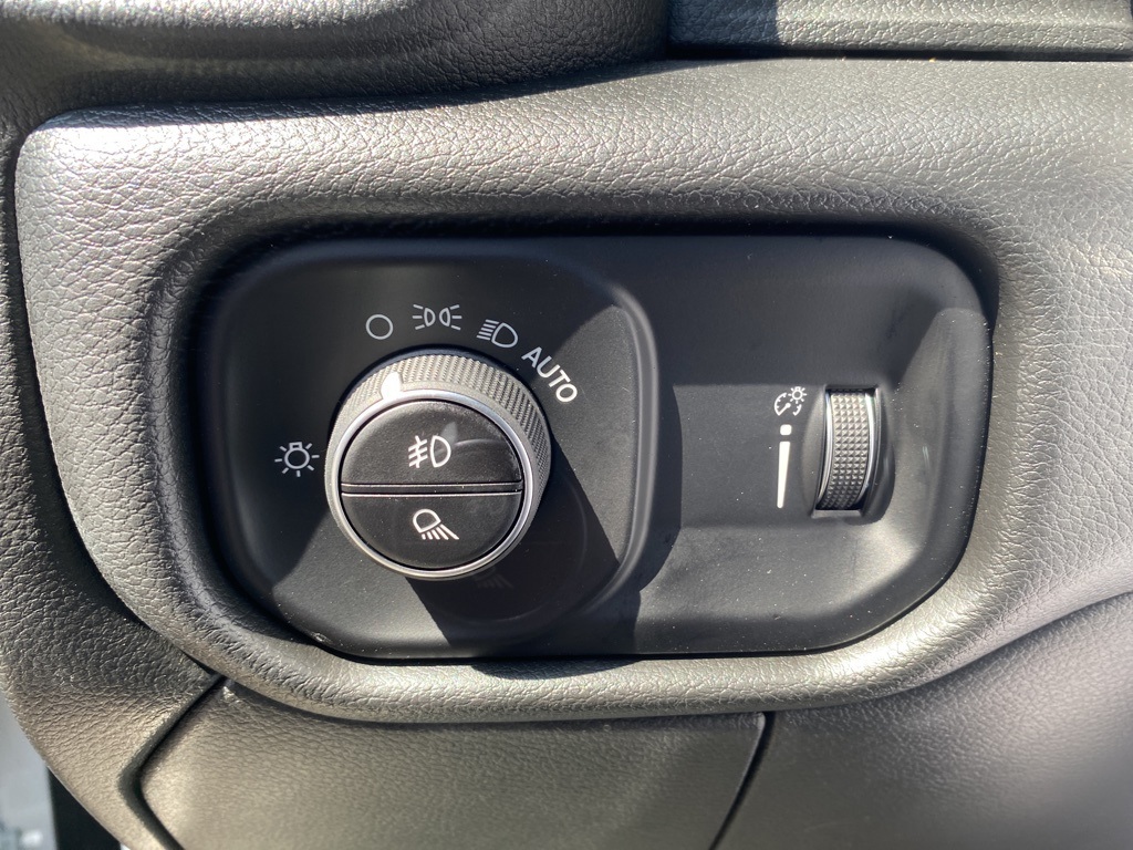2025 Ram 5500 Tradesman photo 17