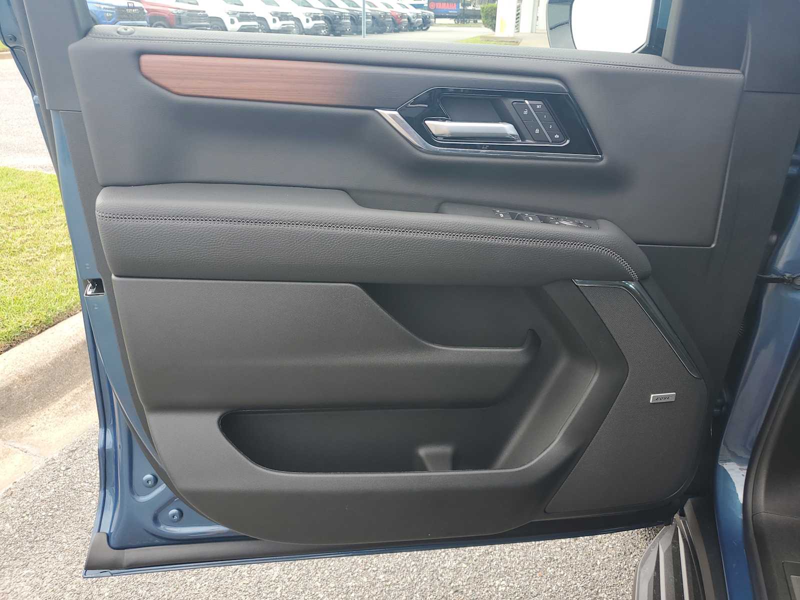 2025 Gmc Yukon XL Denali photo 16