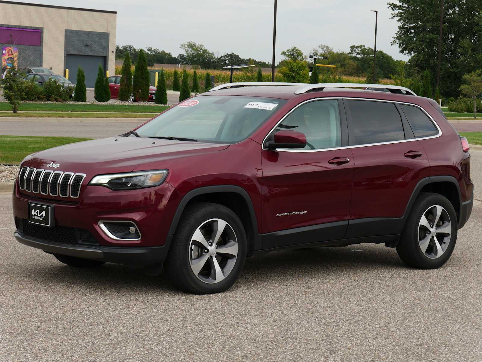 Used 2020 Jeep Cherokee Limited with VIN 1C4PJMDX6LD635103 for sale in Mankato, Minnesota