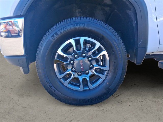 2022 Gmc Sierra 2500 HD SLE photo 14