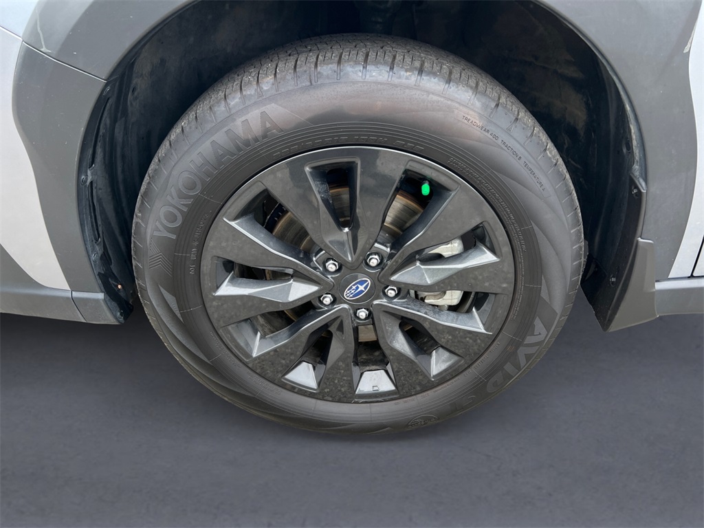 2024 Subaru Outback Onyx Edition photo 8