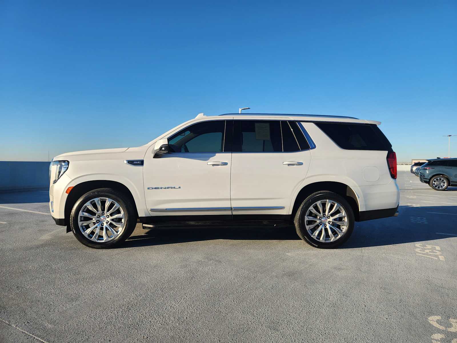 2022 Gmc Yukon Denali photo 4