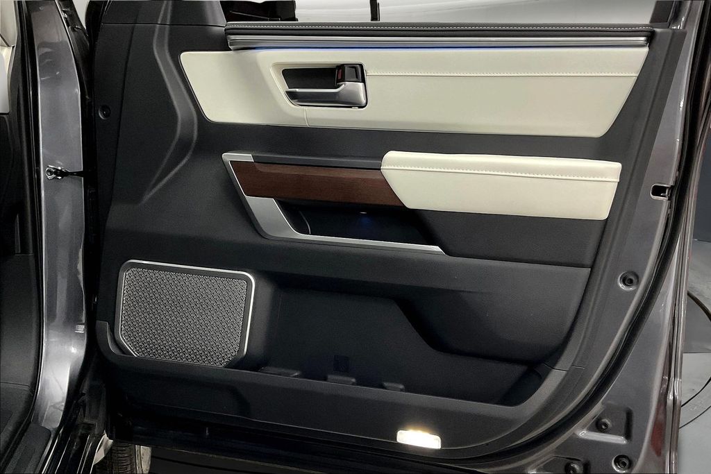 2024 Toyota Tundra CapStone photo 23