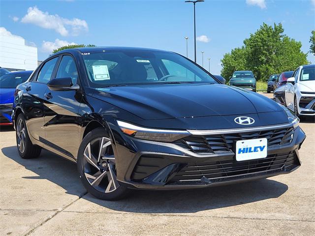 2025 Hyundai Elantra SEL