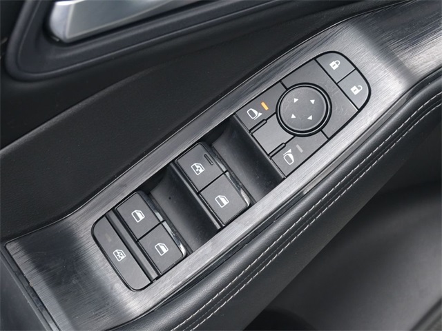 2023 Nissan Rogue SV photo 7