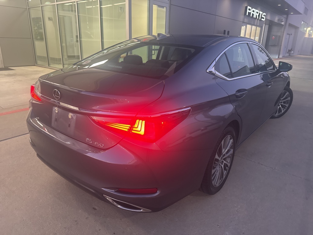 2020 Lexus ES 350 Premium photo 2