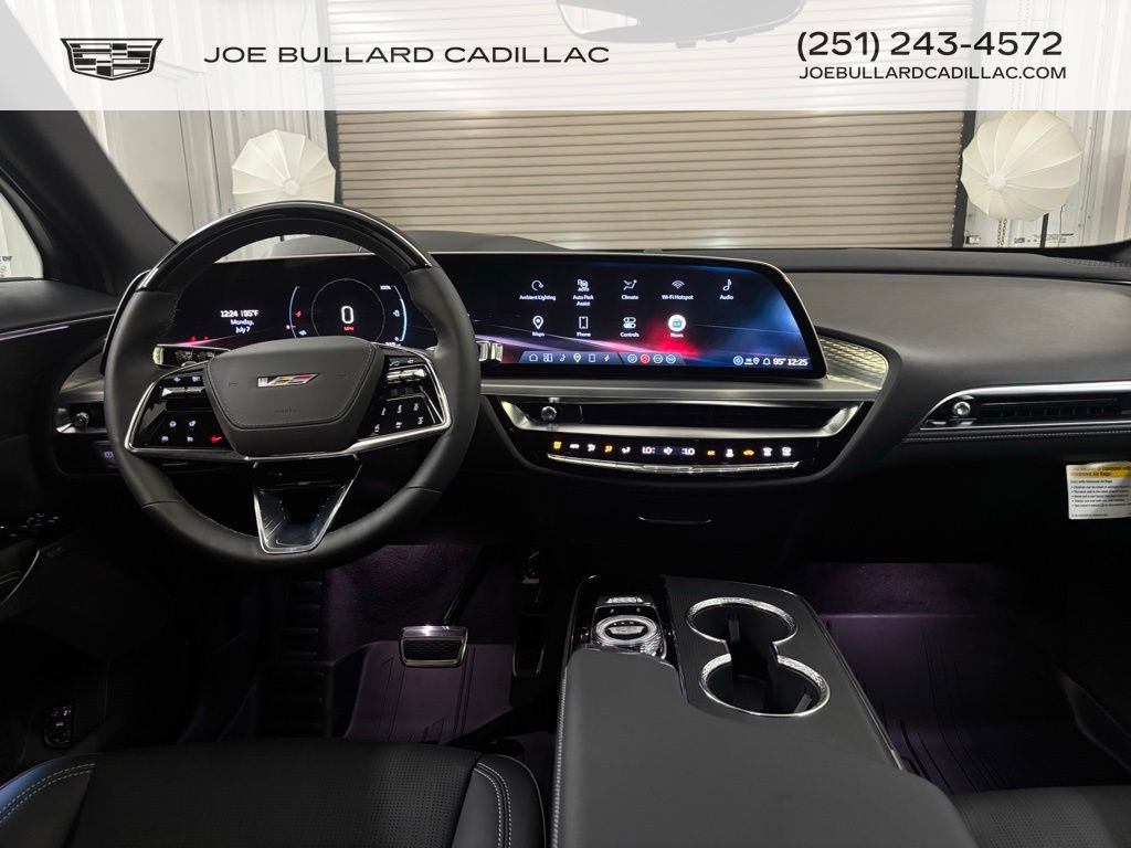 2026 Cadillac Lyriq photo 28