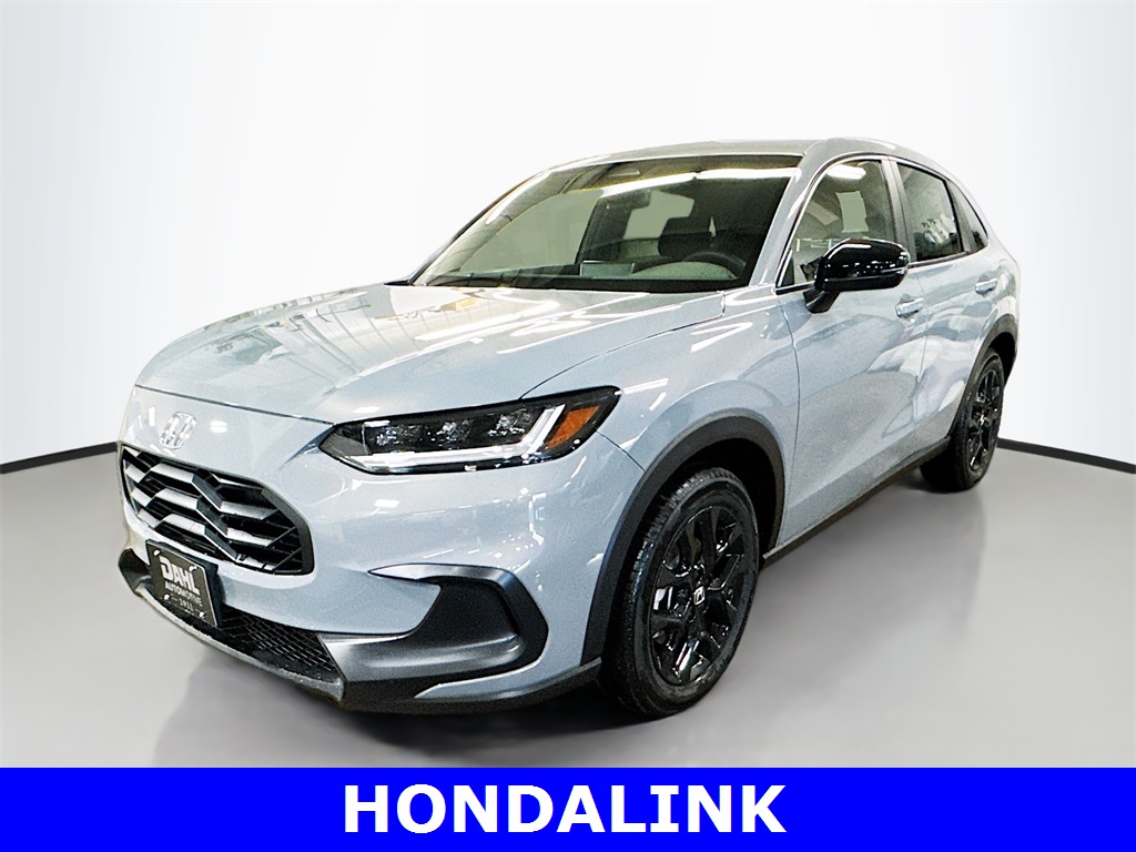 2025 Honda HR-V Sport photo 3