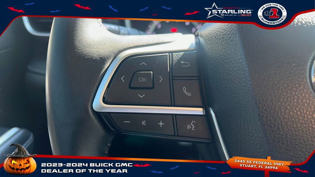 2022 Toyota Highlander XLE photo 31
