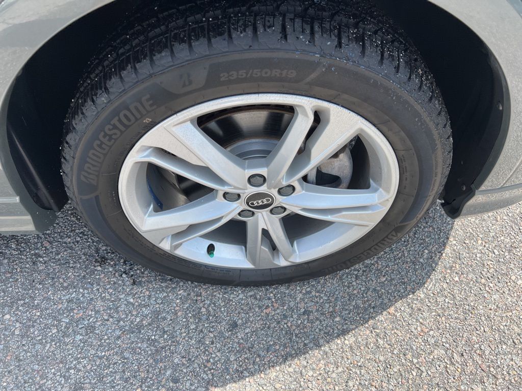 2021 Audi Q3 S line Premium Plus photo 34