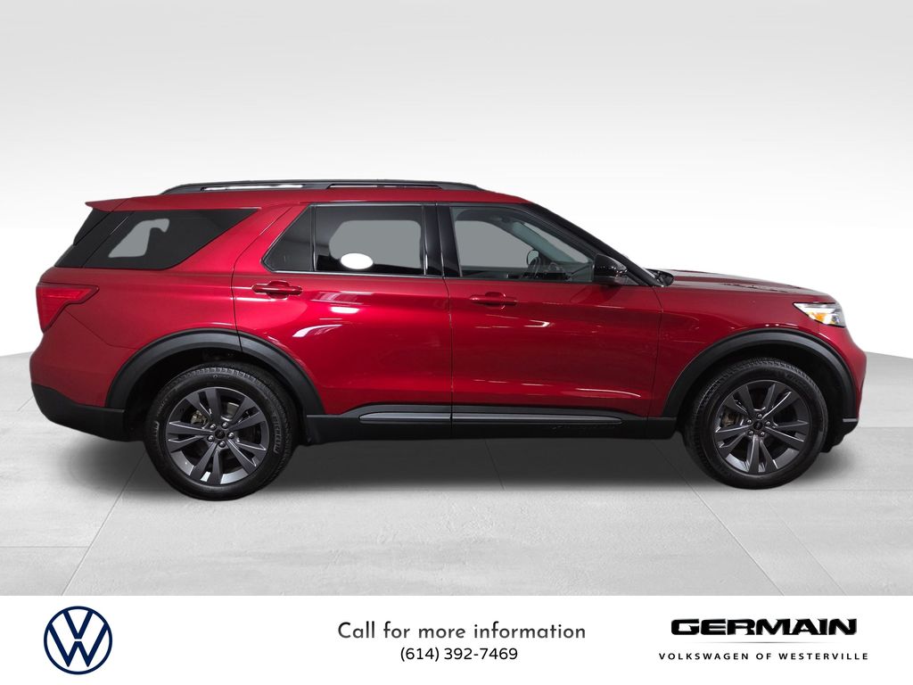 2023 Ford Explorer XLT photo 4
