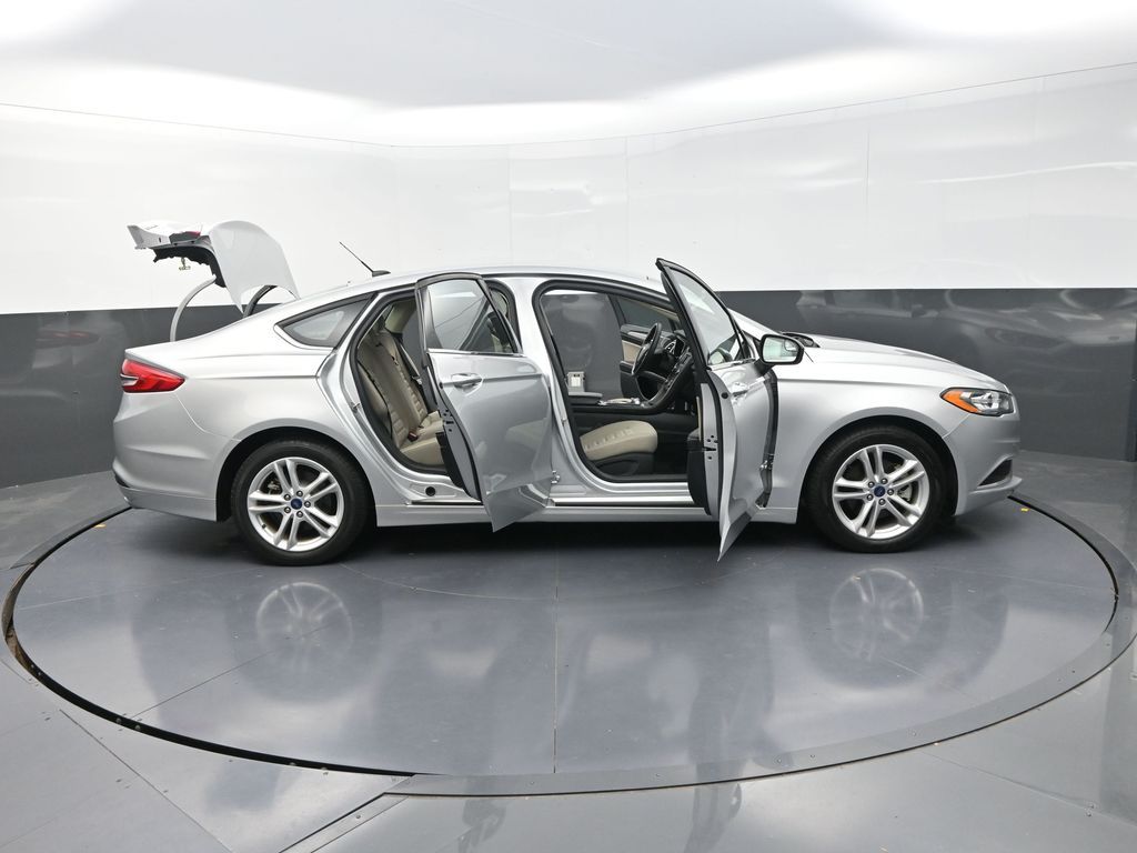 2018 Ford Fusion Hybrid S photo 33