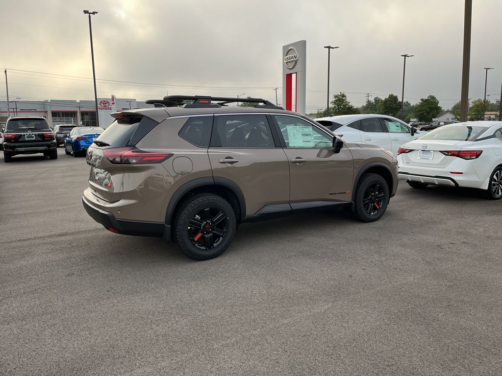 2026 Nissan Rogue SV photo 2
