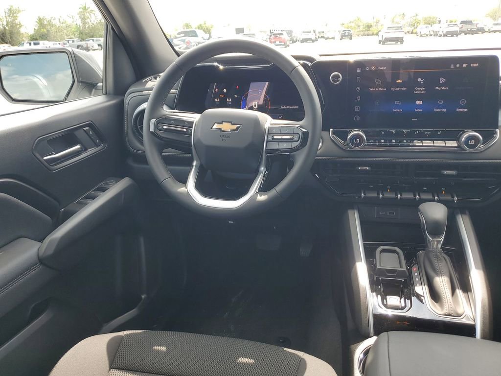 2025 Chevrolet Colorado Work Truck LT photo 15